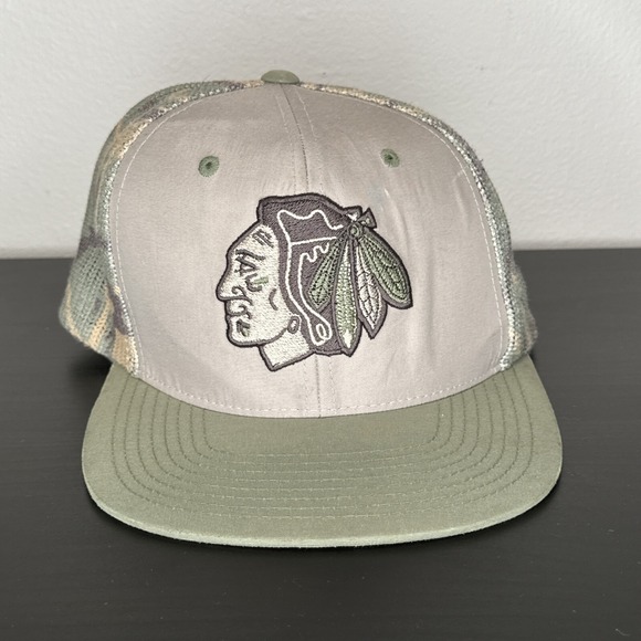 Mitchell & Ness Other - Mitchell & Ness Chicago Blackhawks Trucker Hat Leather Strapback NHL Cap